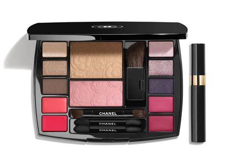 chanel travel makeup palette 2022